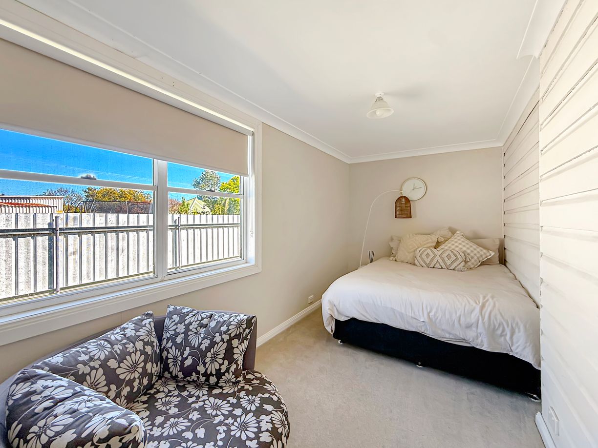 13 Warraderry Street — photo 11 of 18