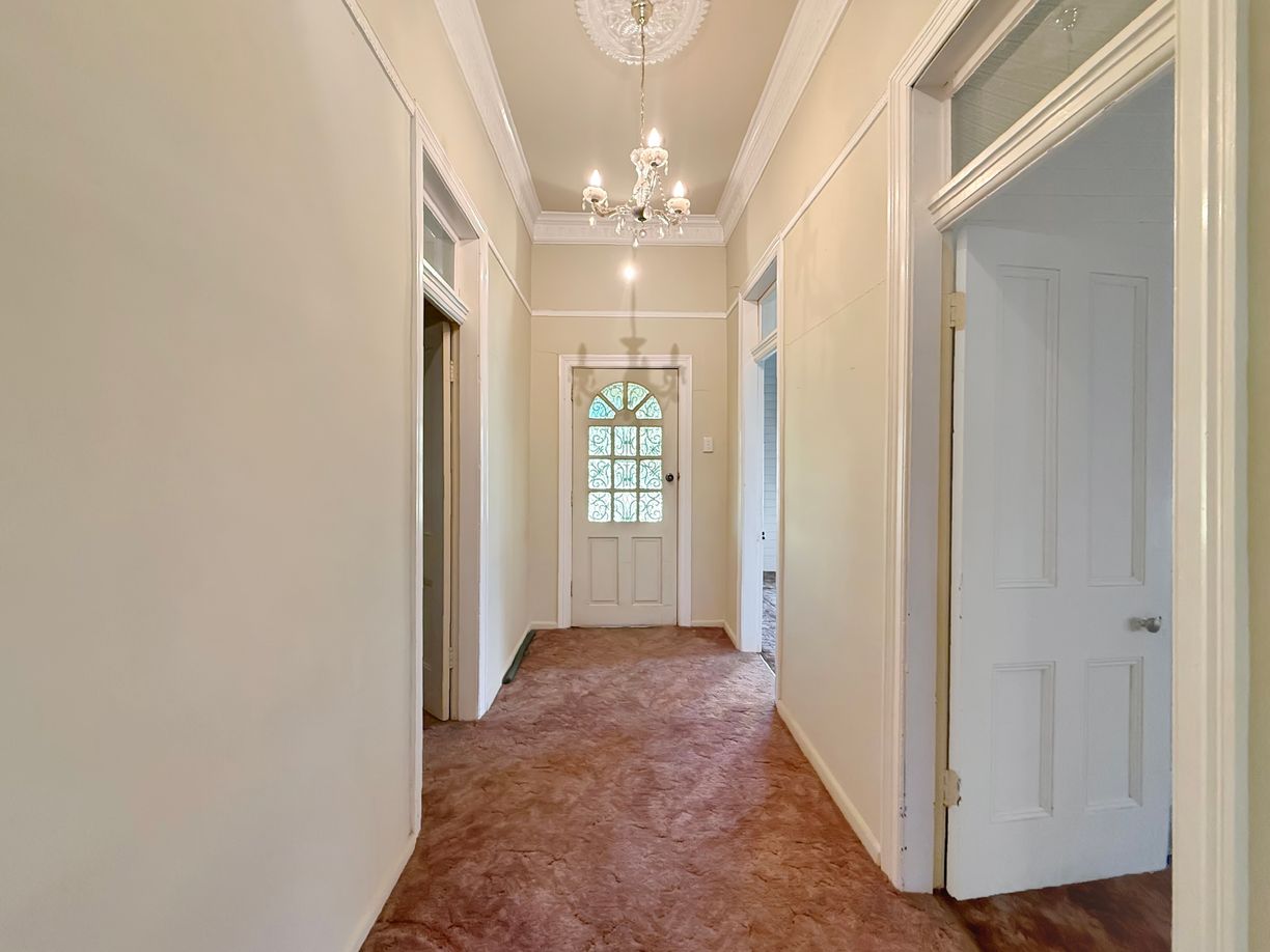 33 East Street — photo 12 of 15