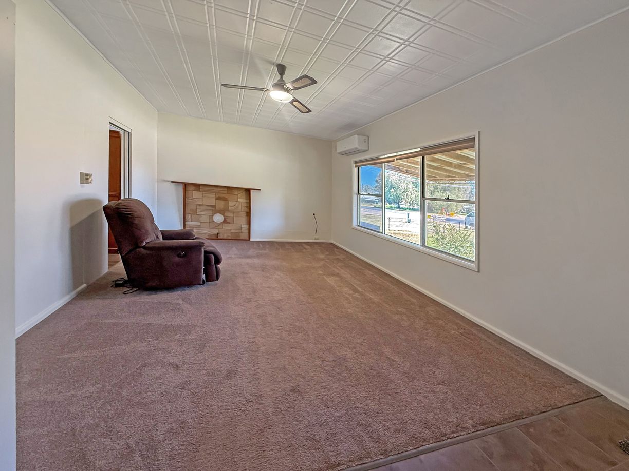 44 Brundah Street — photo 2 of 20