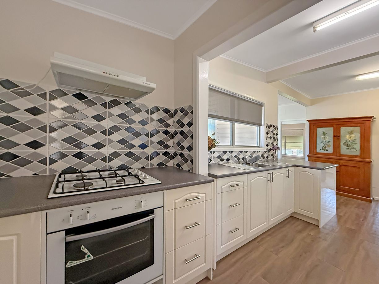 44 Brundah Street — photo 3 of 20