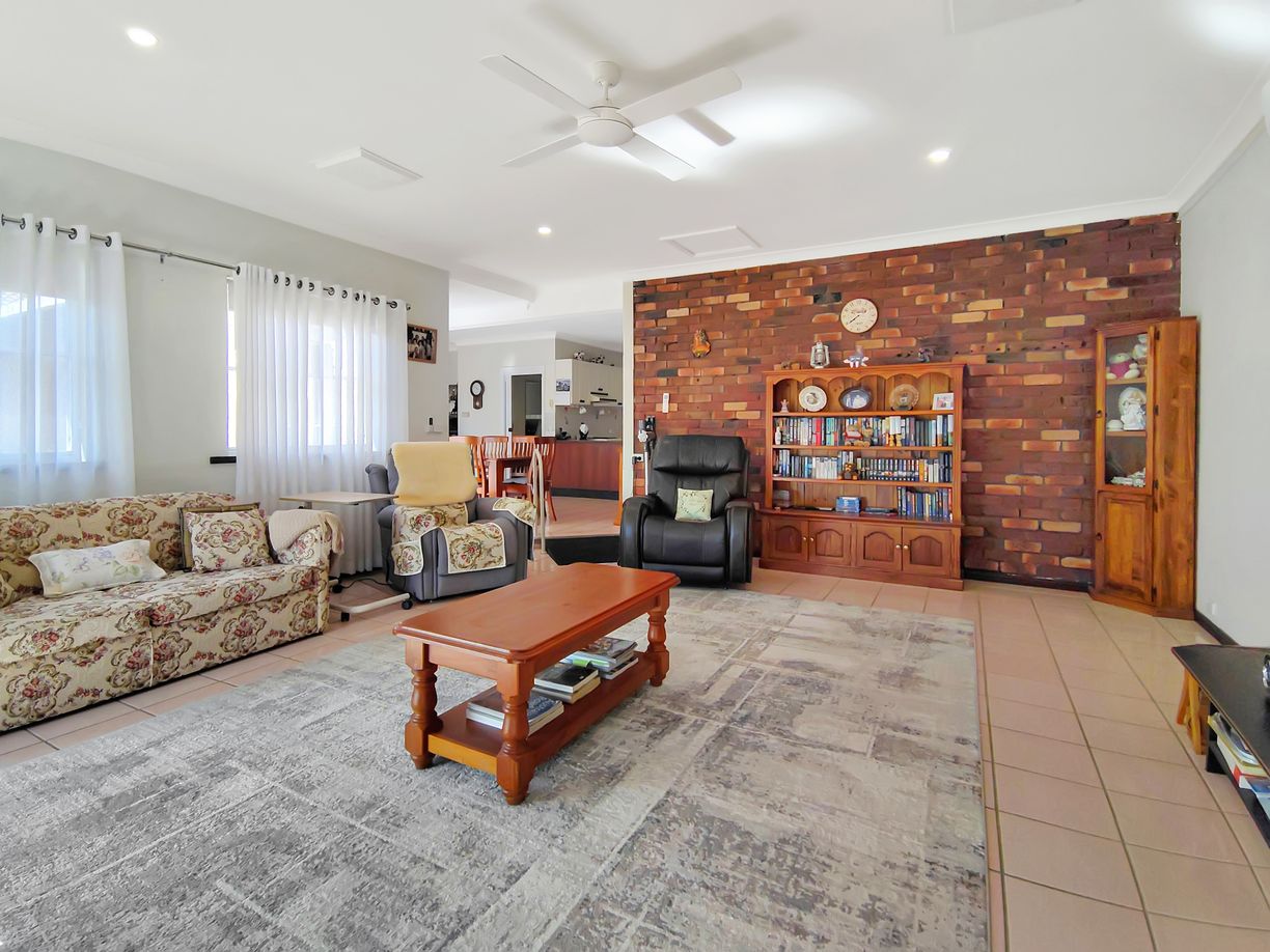 41 Rose Street — photo 4 of 16