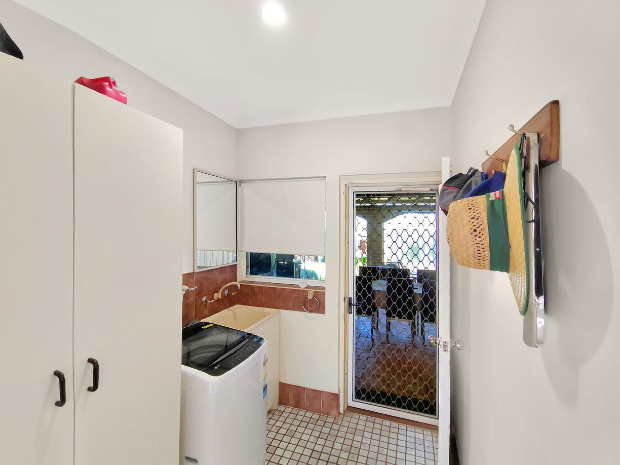 41 Rose Street — photo 8 of 16