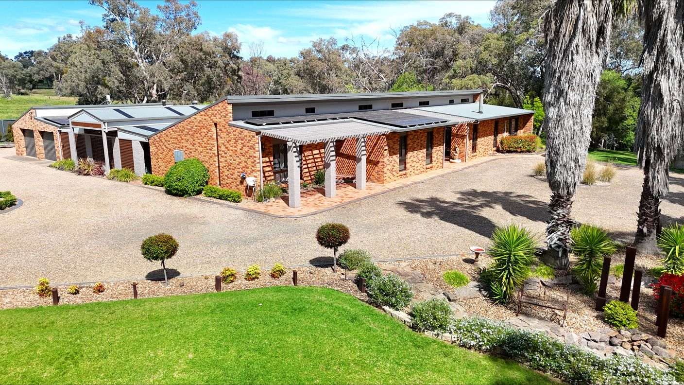 Young, NSW 2594 — photo from Raine & Horne Young