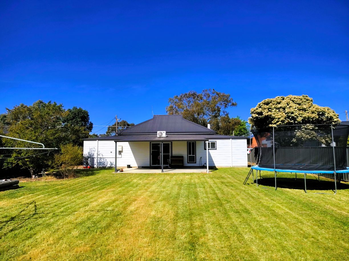 9 Warraderry Street — photo 4 of 24
