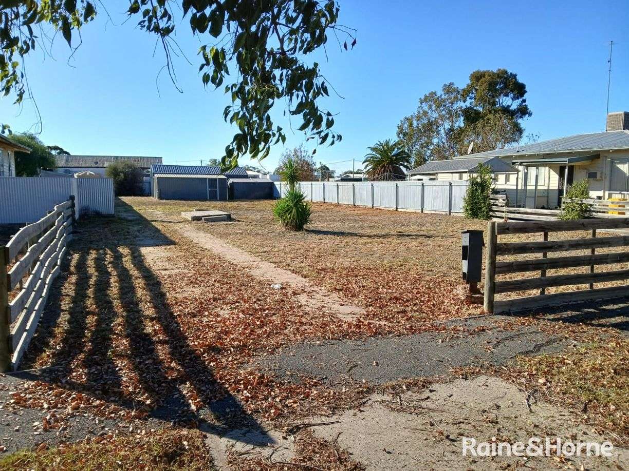 11 Clifford Street — photo from Raine & Horne St Albans