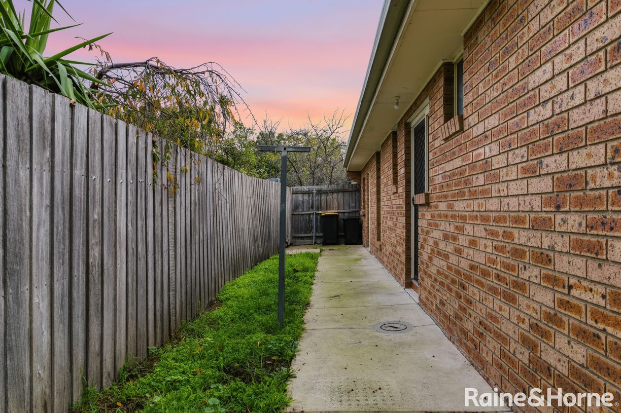 2/29 Henry Street — photo 18 of 21