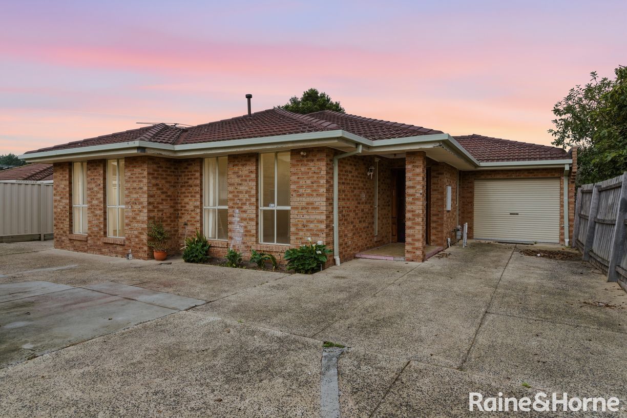 2/29 Henry Street — photo from Raine & Horne St Albans