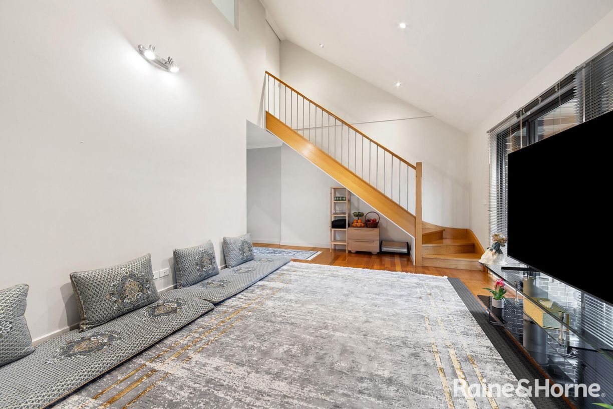 3/12 Emily Street — photo 3 of 13