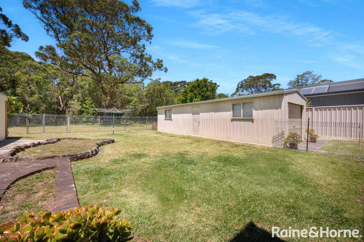 42 Shackleton Street — photo 5 of 11