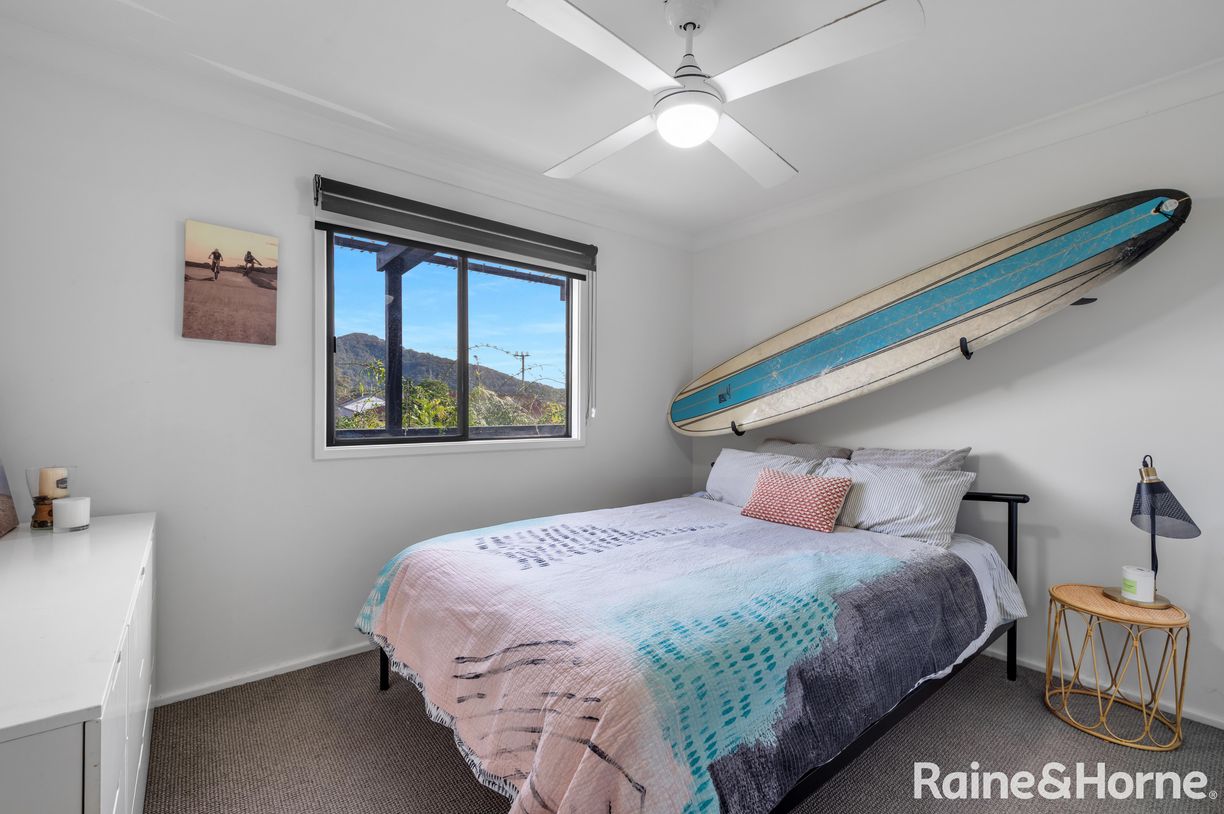 40 Golden Hill Avenue — photo 6 of 14