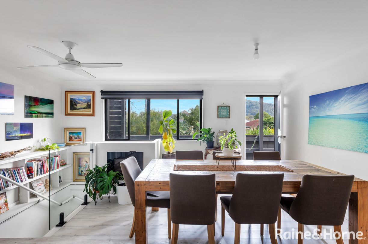 40 Golden Hill Avenue — photo from Raine & Horne Shoalhaven Heads