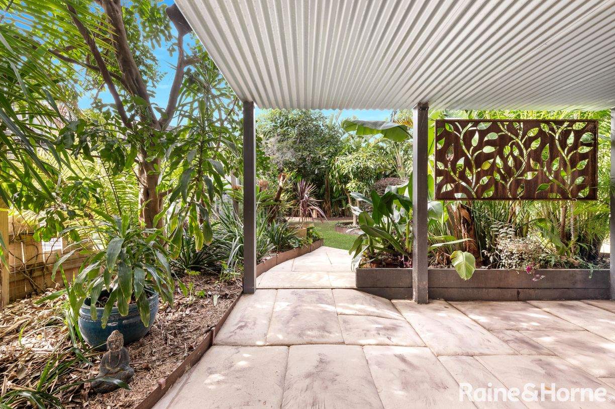 40 Golden Hill Avenue — photo 5 of 14