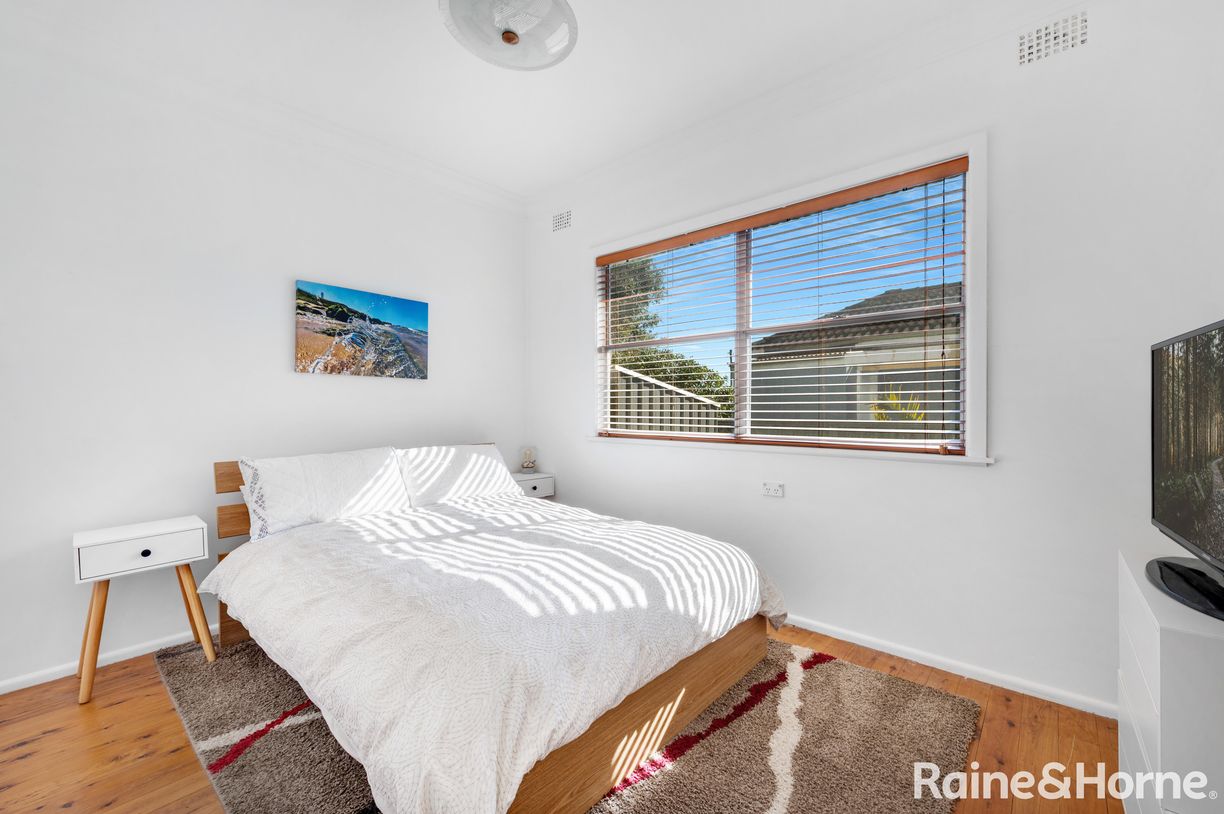 63 Golden Hill Avenue — photo 6 of 9