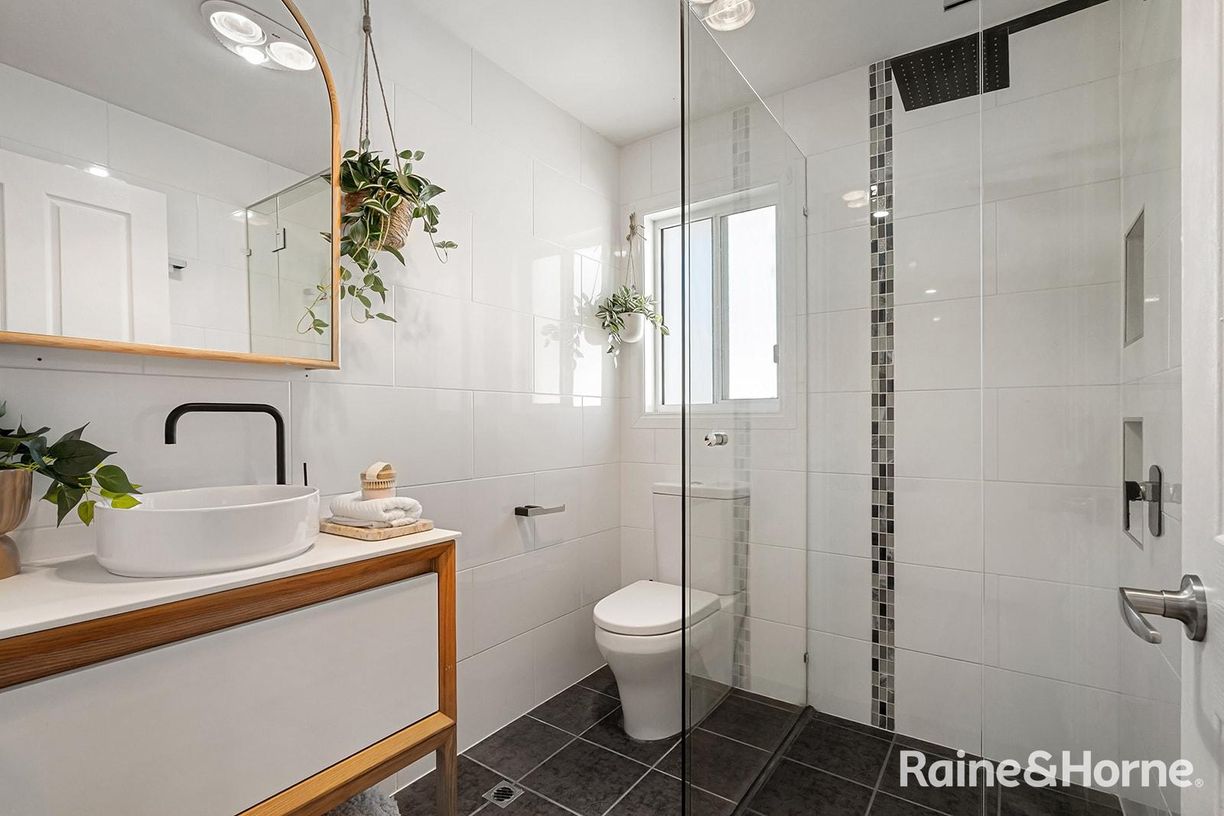 39 Scott Street — photo 18 of 26