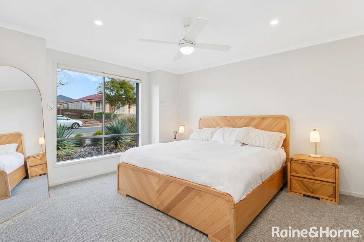 8 Waterlily Terrace — photo 7 of 14