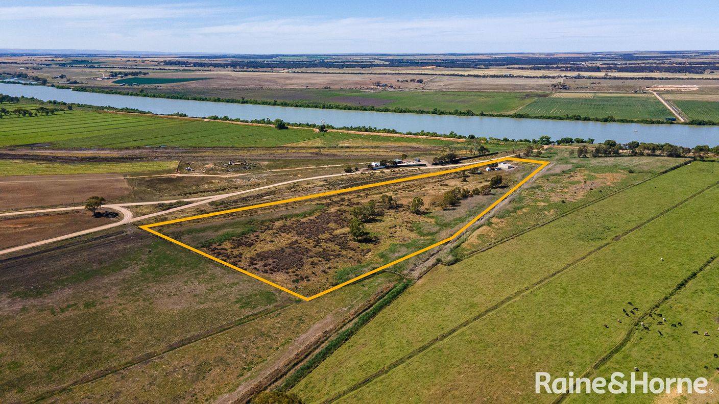 Lot 780 The Point Road — photo 3 of 8