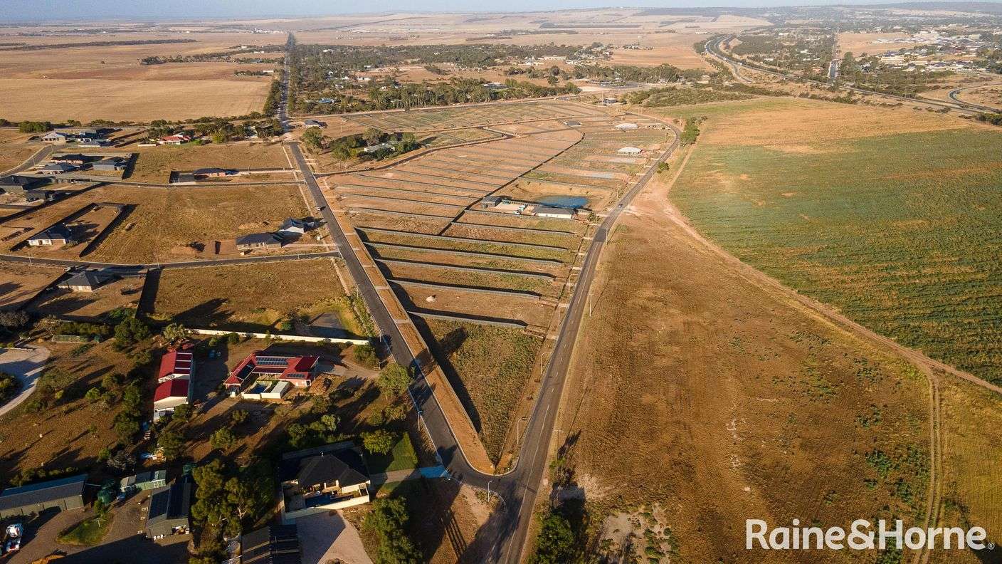Stage 2 Swanport Village Estate — photo 3 of 5