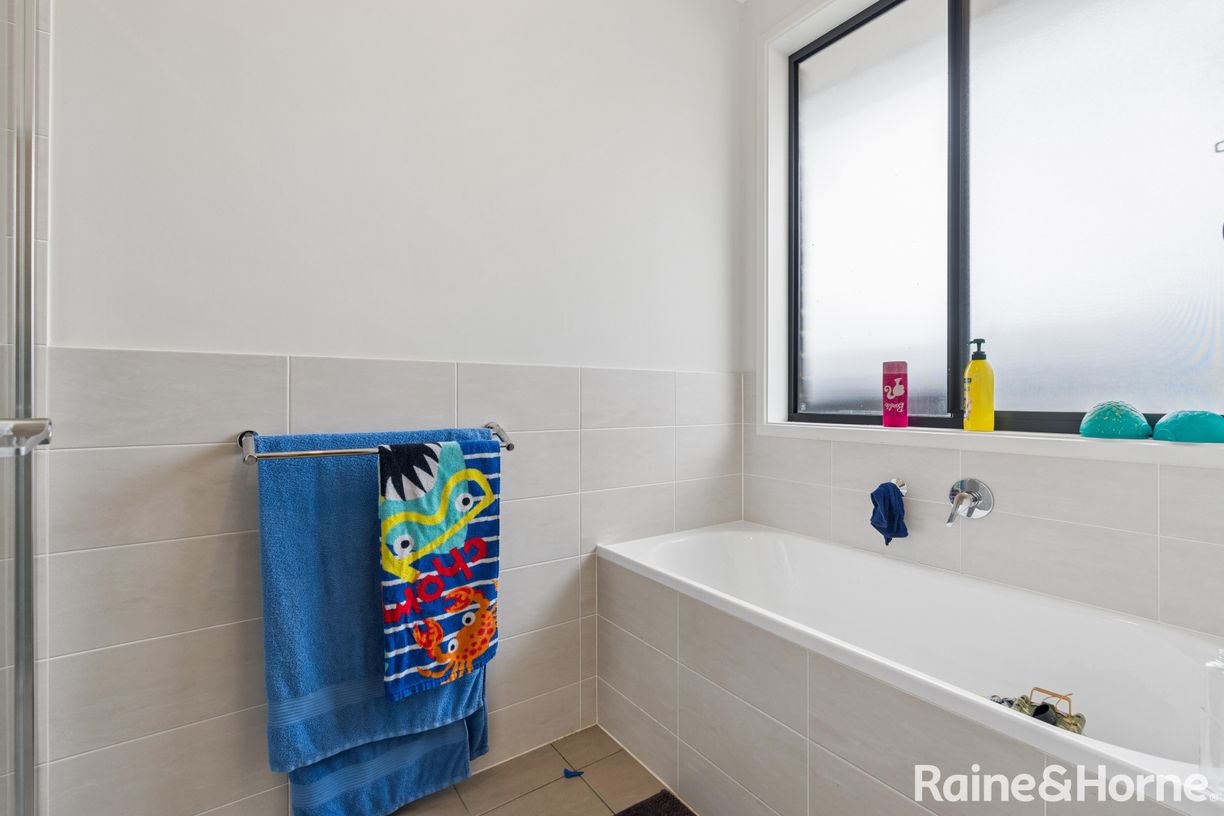 144A Hindmarsh Road — photo 12 of 15