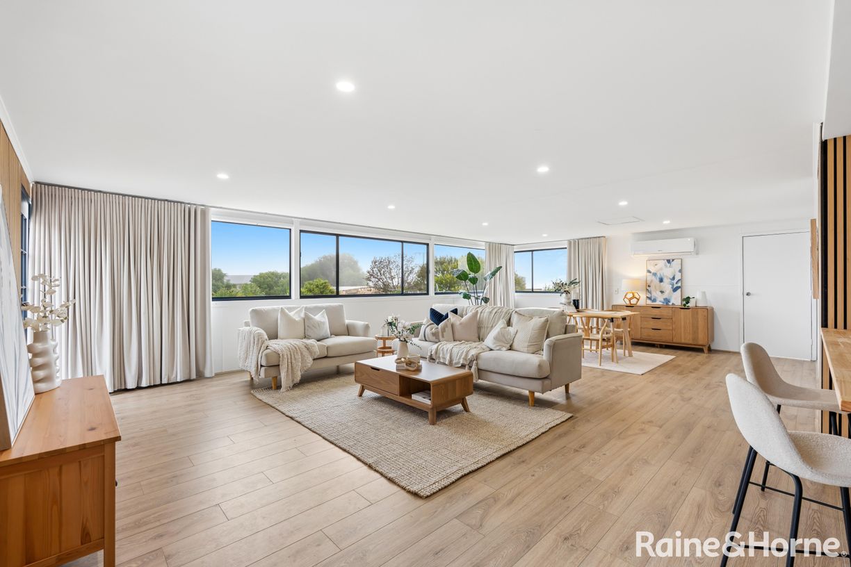 26 Upper Sunnyside Road — photo 4 of 26