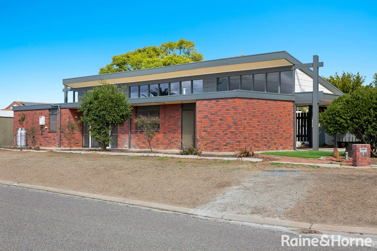 2 Lorraine Street — photo from Raine & Horne Murraylands RLA 145239