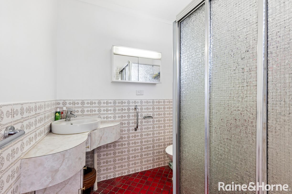 2 Lorraine Street — photo 6 of 13
