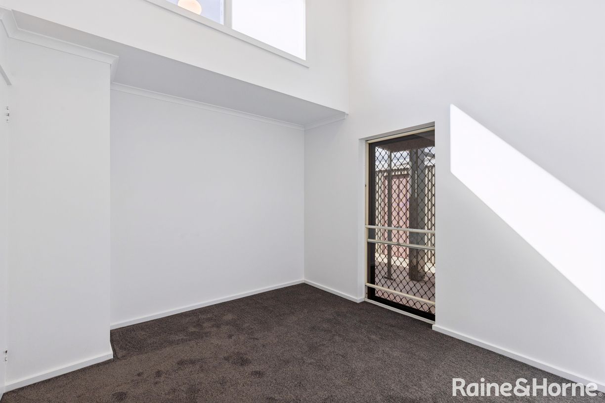 2 Lorraine Street — photo 8 of 13