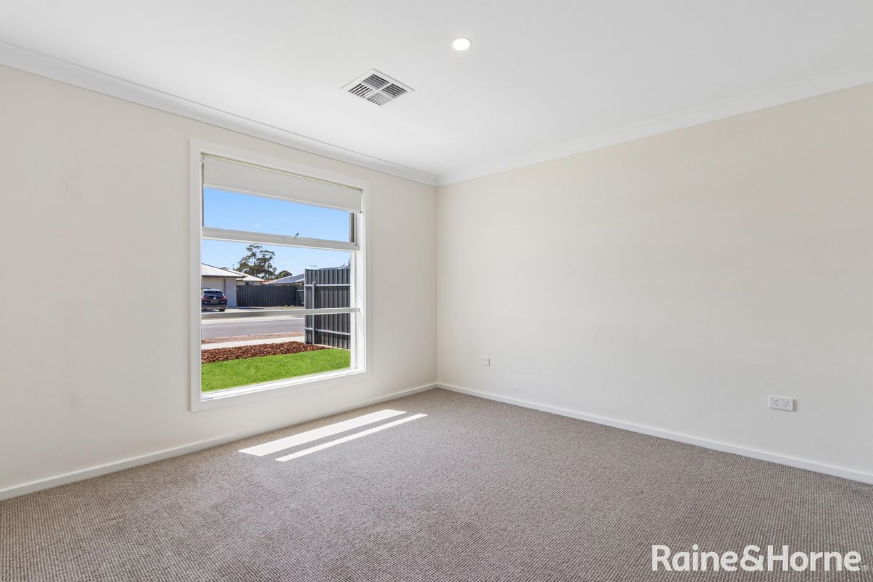 3 Murrundi Crescent — photo 7 of 14