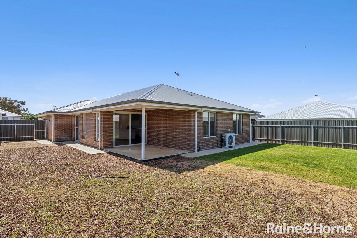 3 Murrundi Crescent — photo 14 of 14