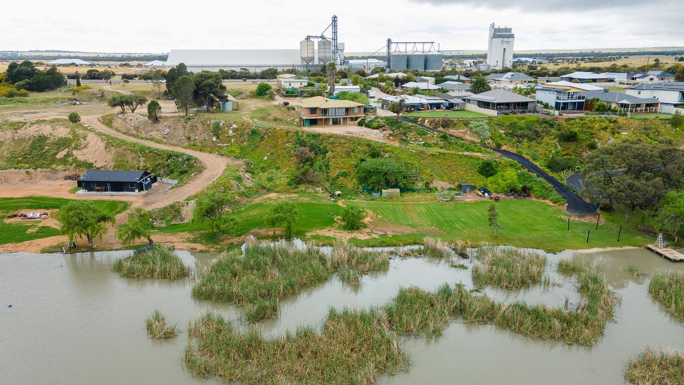 200 Princes Highway — photo 15 of 22