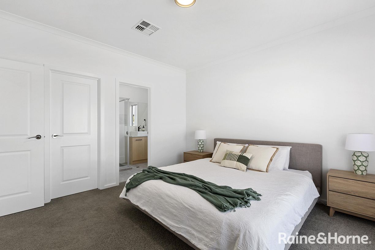 4 Pretoria Street — photo 7 of 13