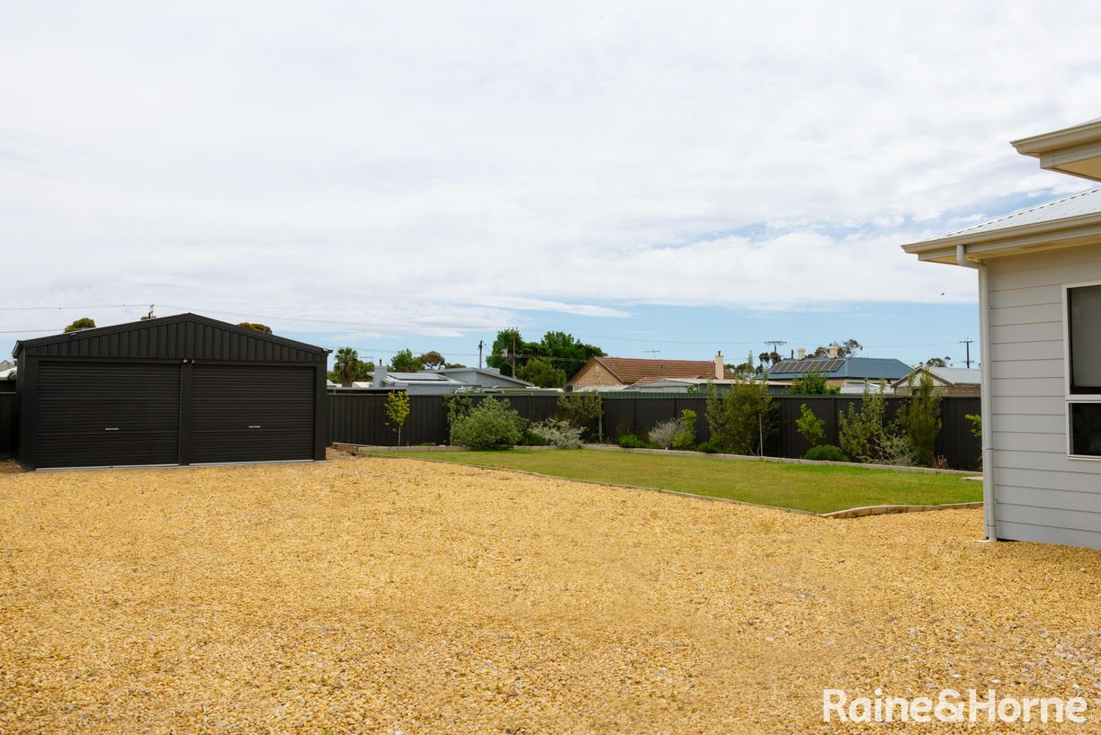 4 Pretoria Street — photo 13 of 13