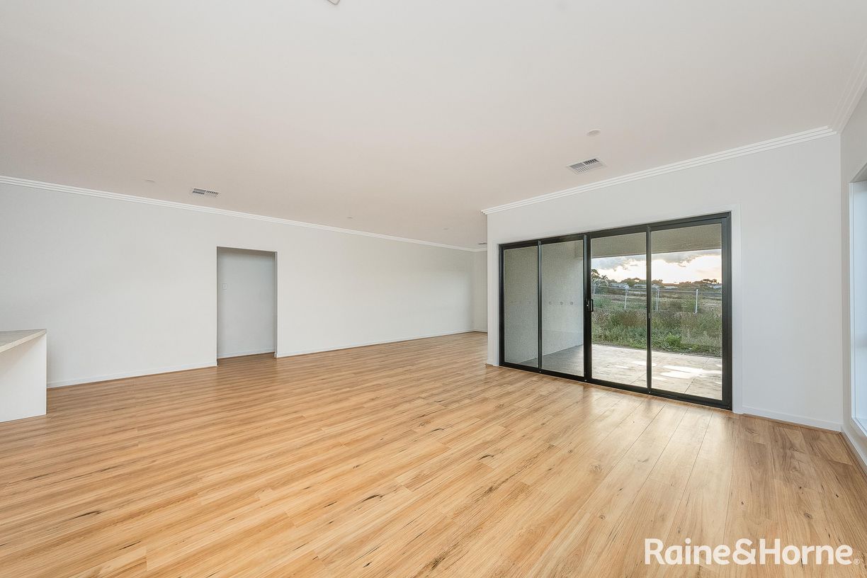 40 Vista Way — photo 7 of 19