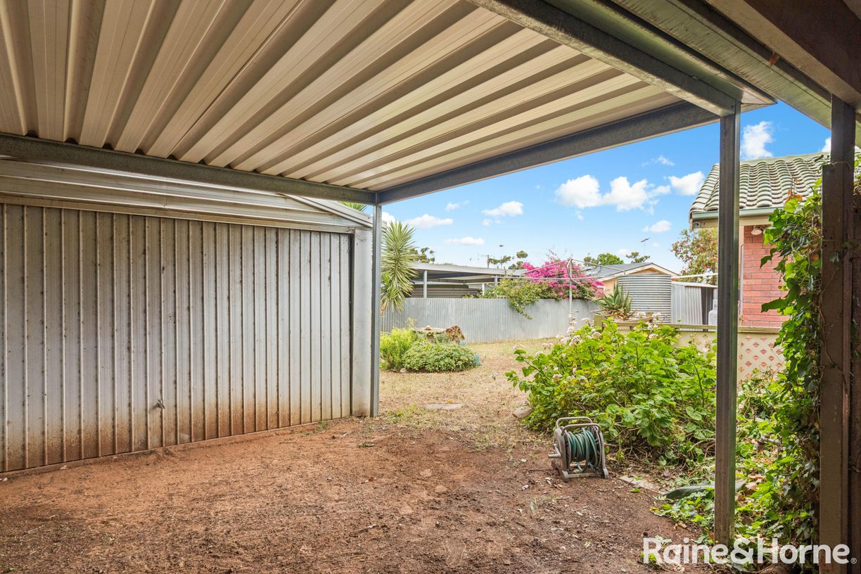 20 Cromwell Road — photo 21 of 23