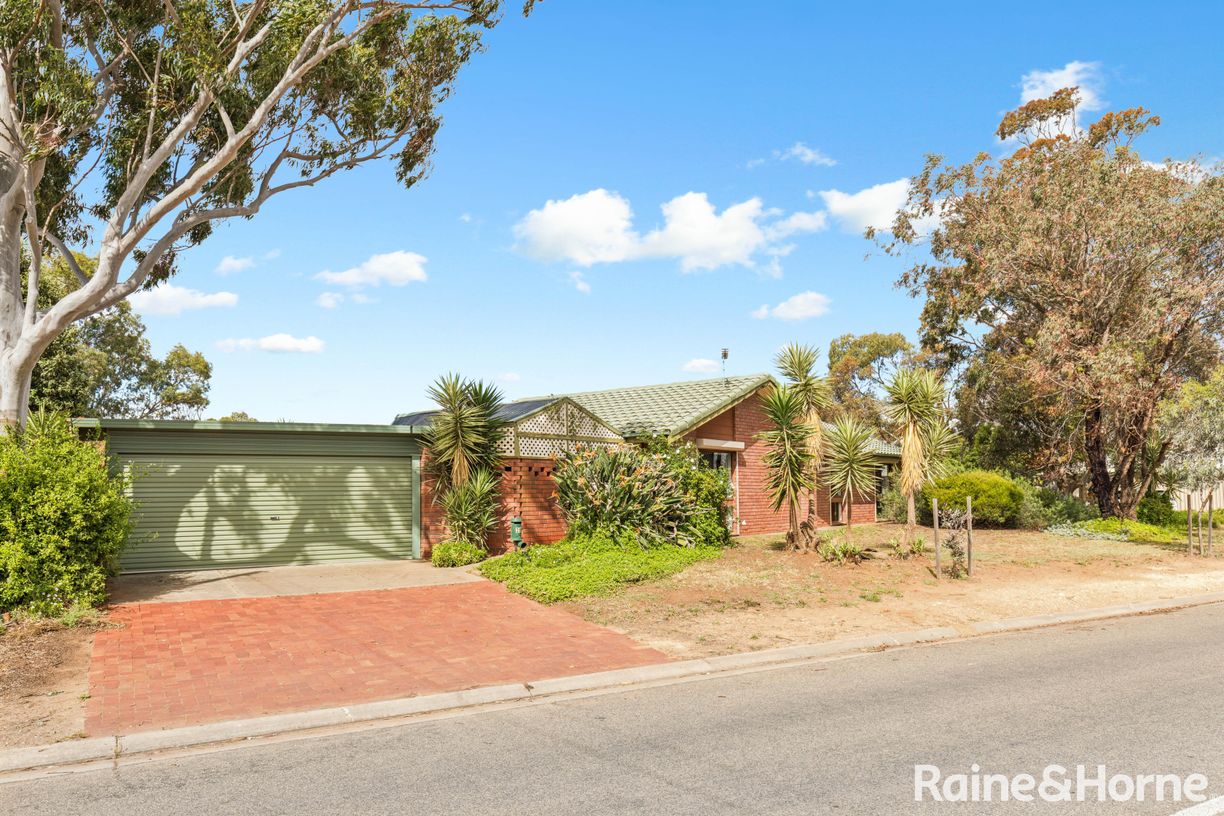20 Cromwell Road — photo 22 of 23