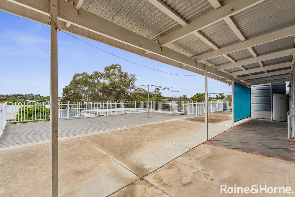 84 Old Princes Highway — photo 8 of 10