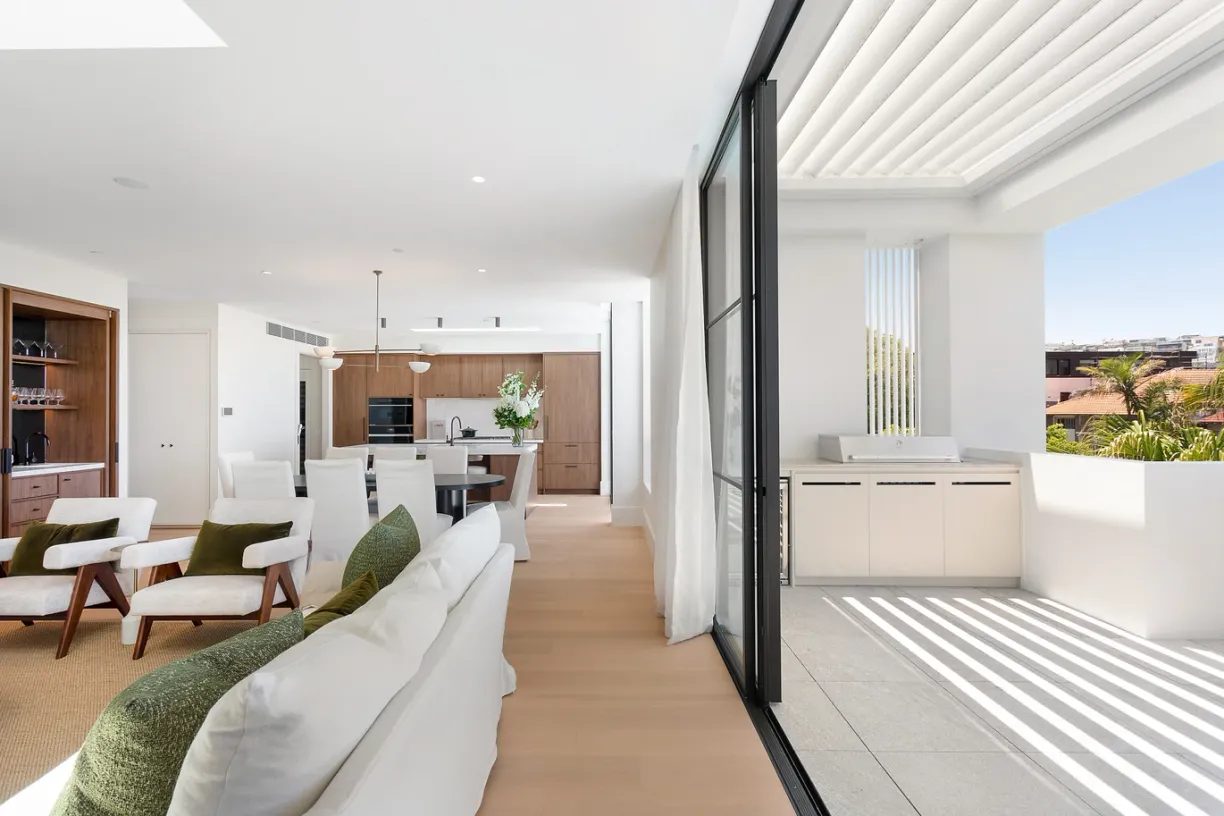 12/5 Spencer Street — photo from Raine & Horne Double Bay