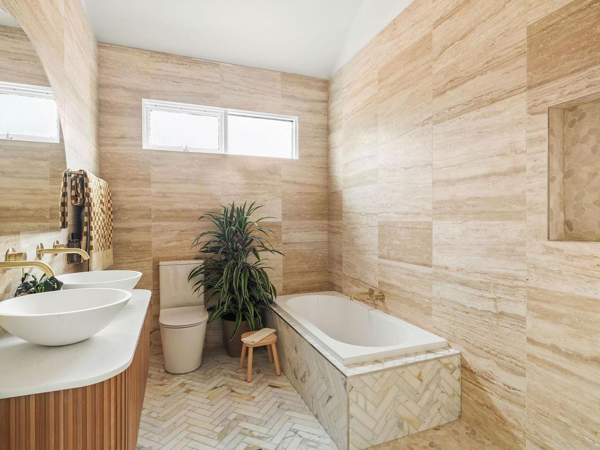 84 Francis Street — photo 17 of 21