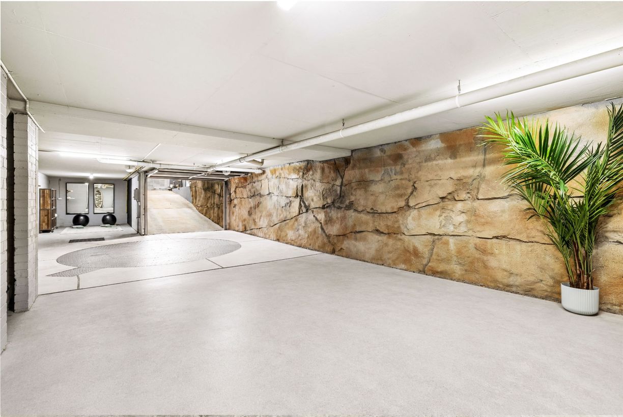 92 Military Road — photo 15 of 19