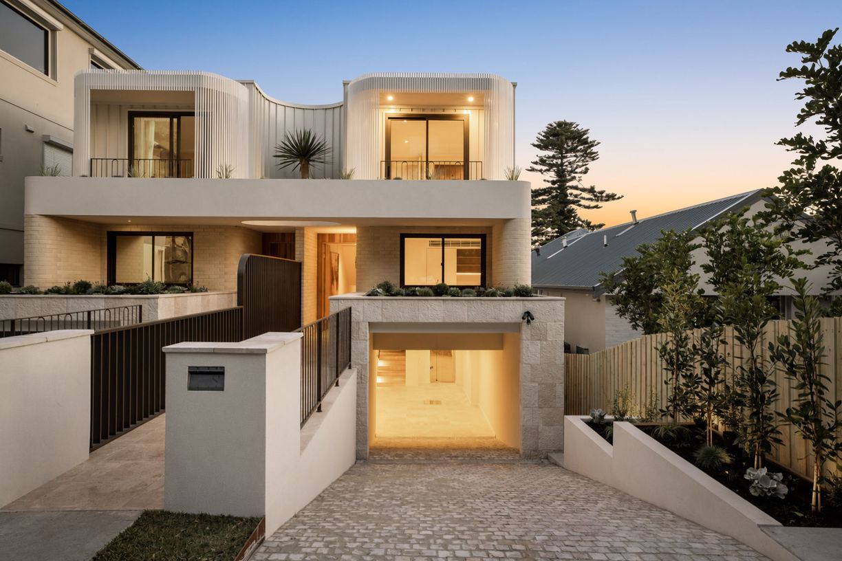 21 Macleay Street — photo from Raine & Horne Double Bay