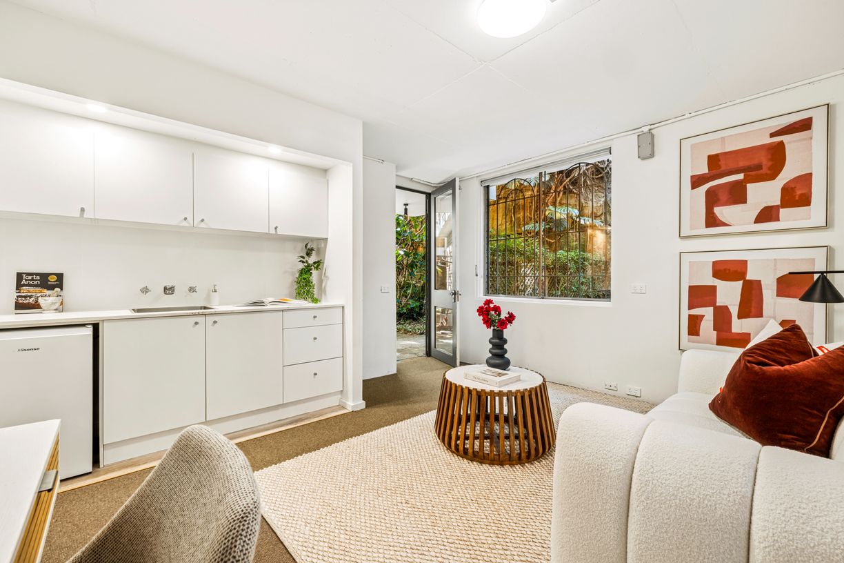 2/21 Cooper Park Road — photo 15 of 16