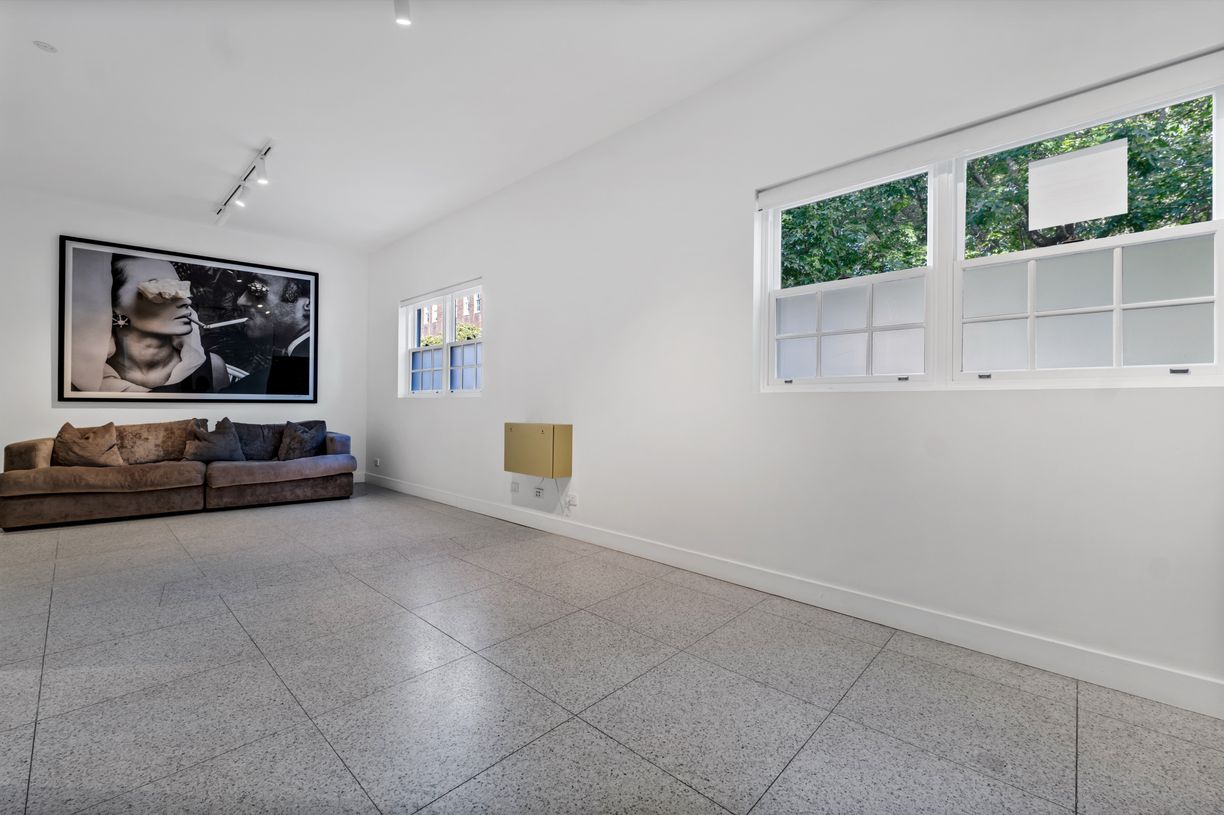 7-13 Elizabeth Street — photo 10 of 25
