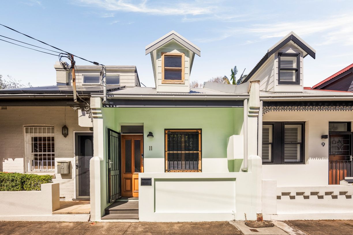 11 Ada Street — photo 4 of 14