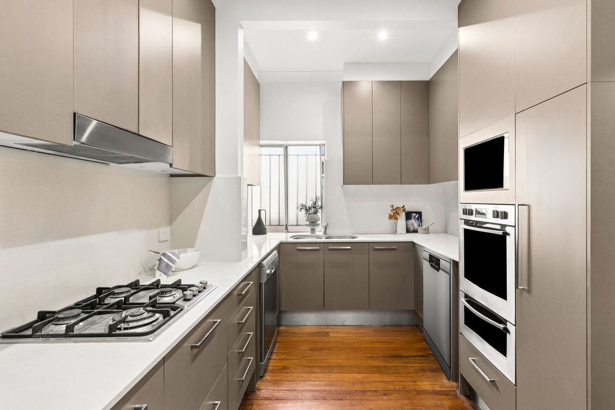 4/34 Bennett Street — photo 4 of 11