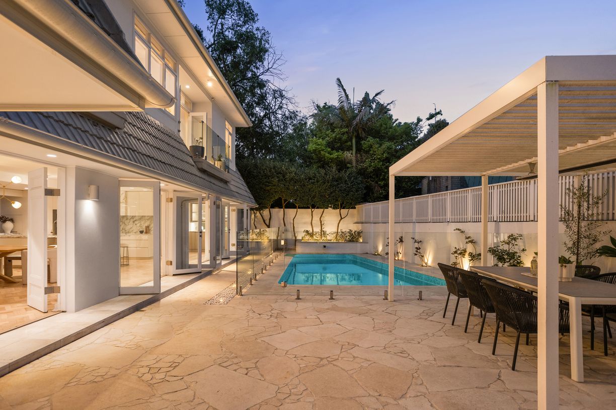5 Dunara Gardens — photo from Raine & Horne Double Bay