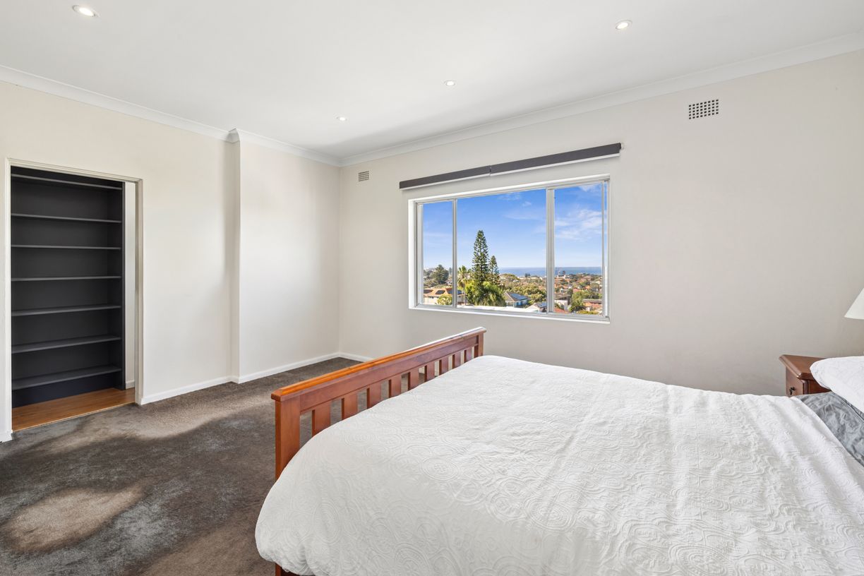 12 Macleay Street — photo 11 of 13