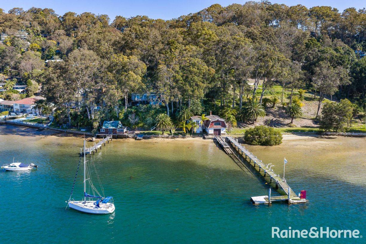 100 Cabarita Road — photo 7 of 25
