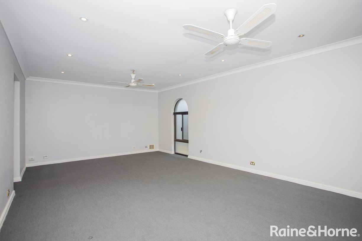 1 Afon Avenue — photo 18 of 26