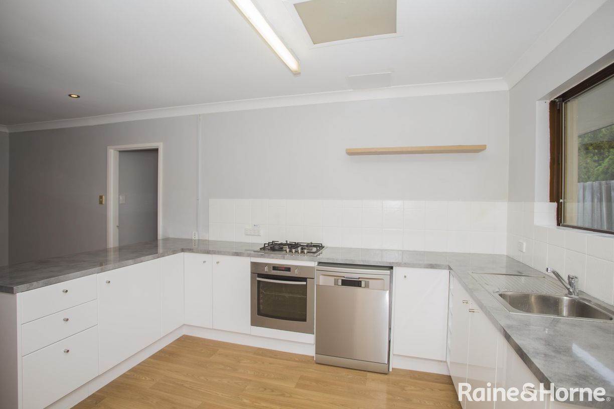 1 Afon Avenue — photo 12 of 26
