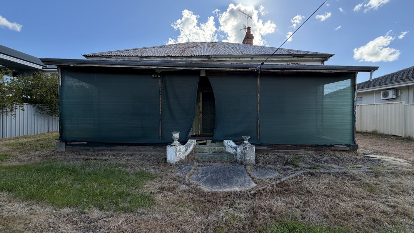 21 Frederic Street — photo 3 of 4