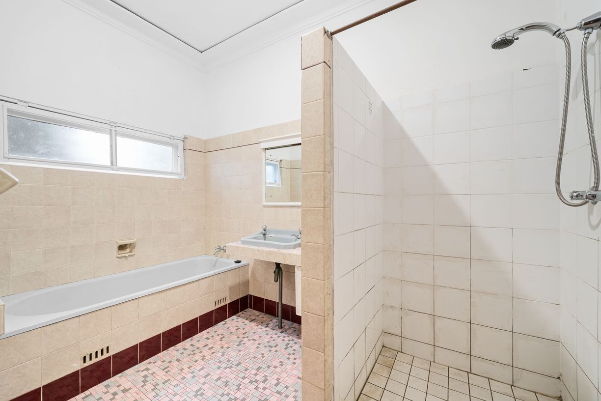 162 Princes Highway — photo 7 of 10